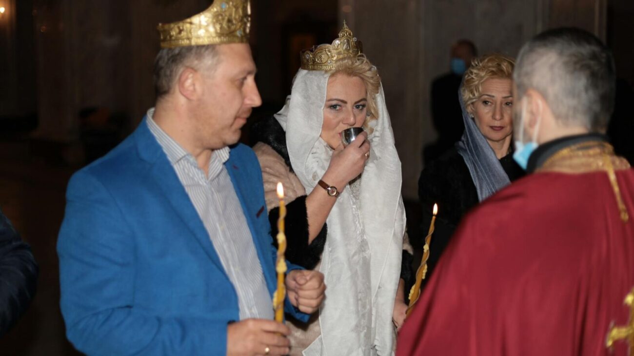 Zlatne krunice za zube koje se otkupljuju, uz savete o pouzdanim partnerima.